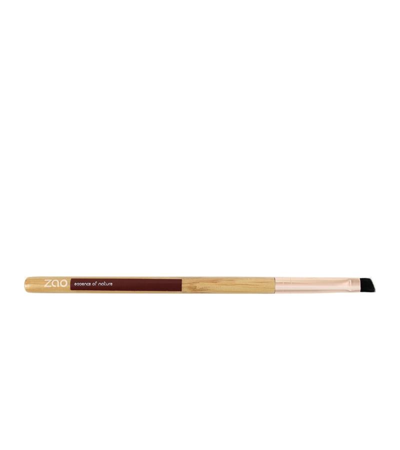 Zao  Bamboo Angled Brush  706