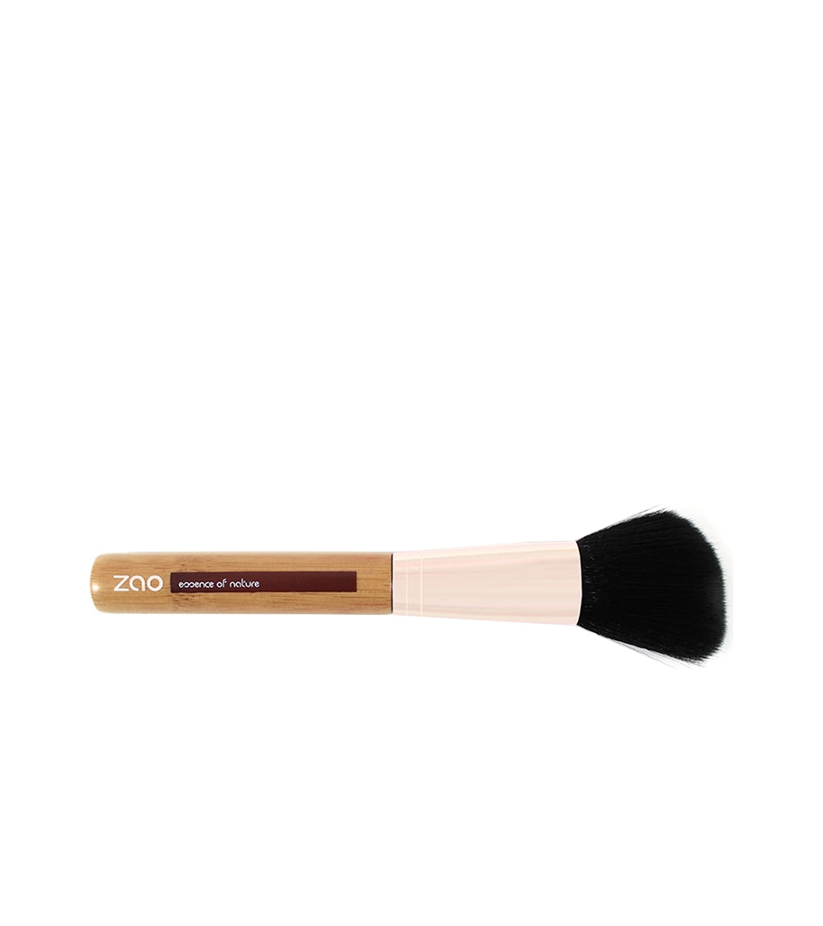 Zao  Bamboo Blush Brush  703